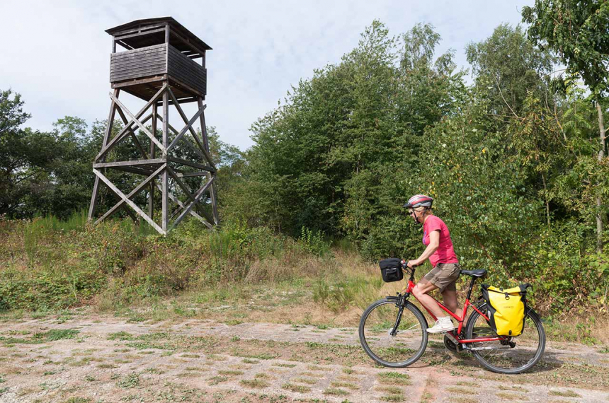 grenzlandmuseum-wachttoren-600x398.jpg grenzlandmuseum-wachttoren-600x398.jpg