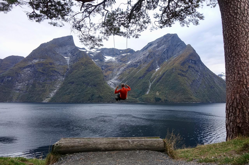 schommel-600x398.jpg schommel-600x398.jpg